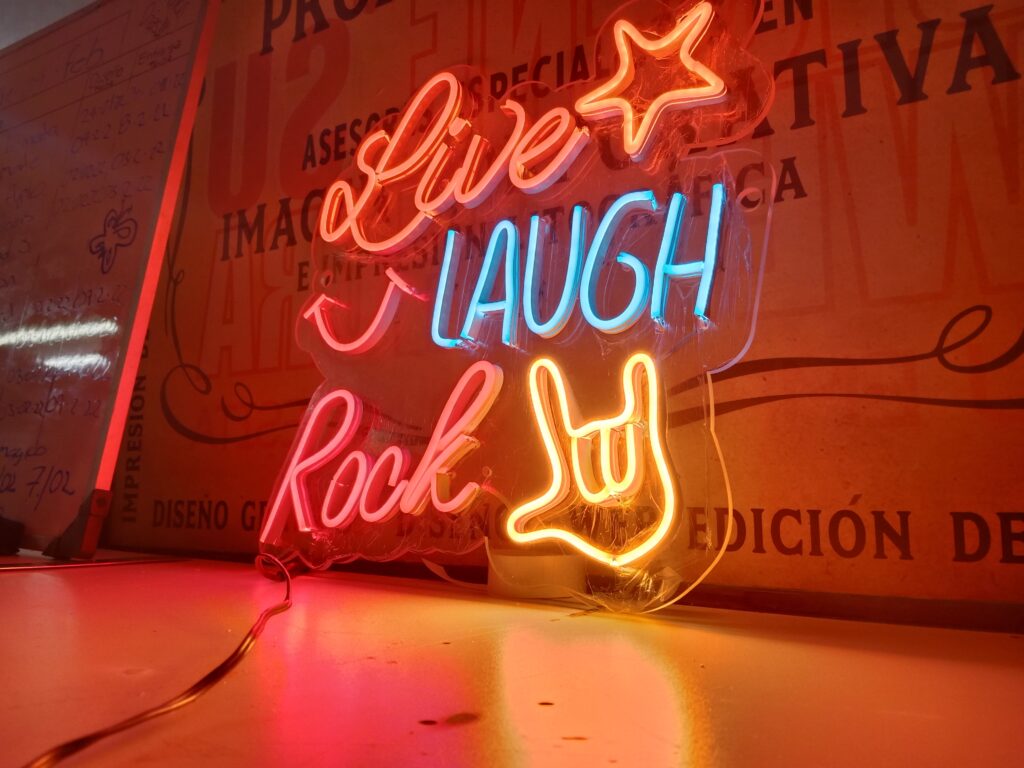 letreros neon live